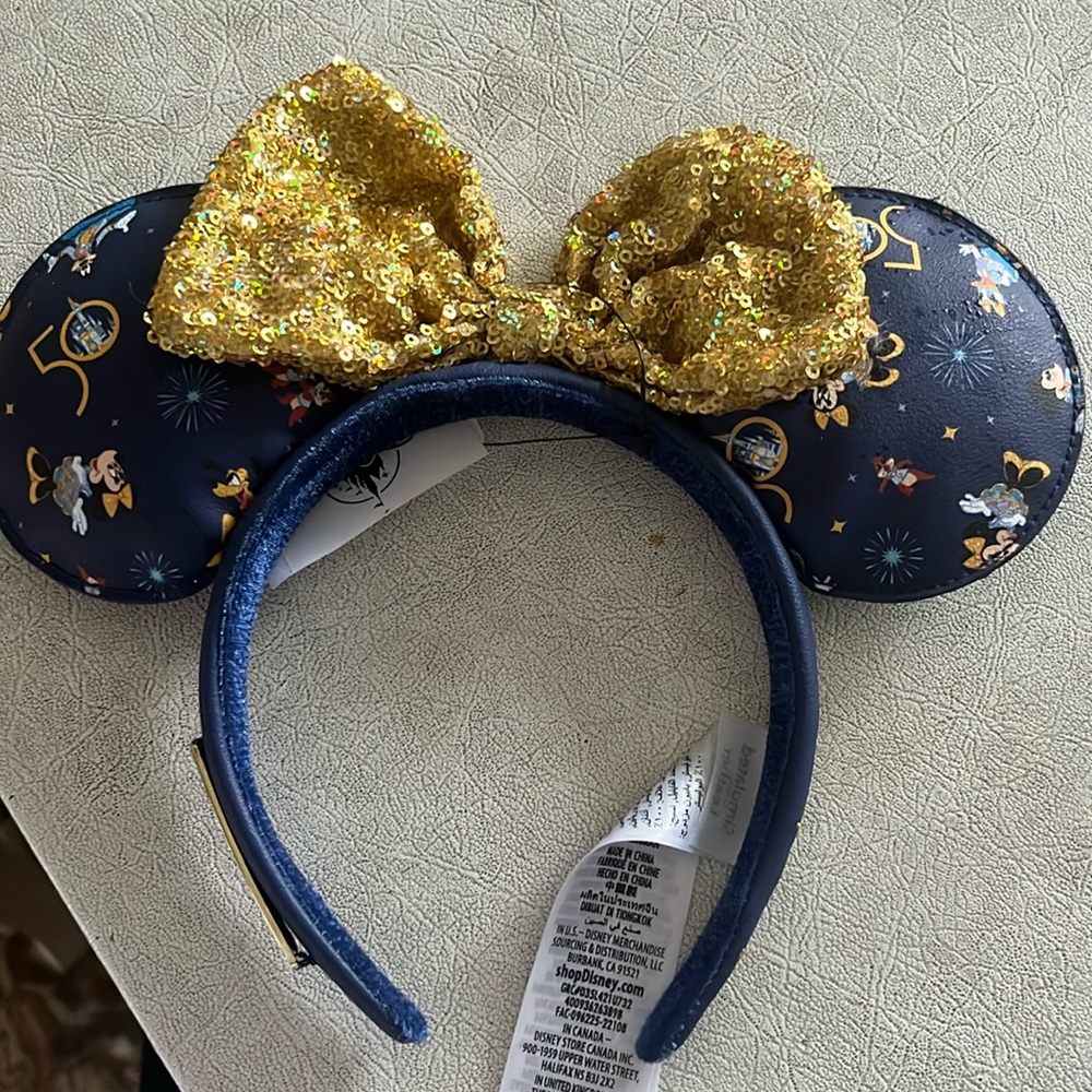 Disney x loungefly 50th ears NWT